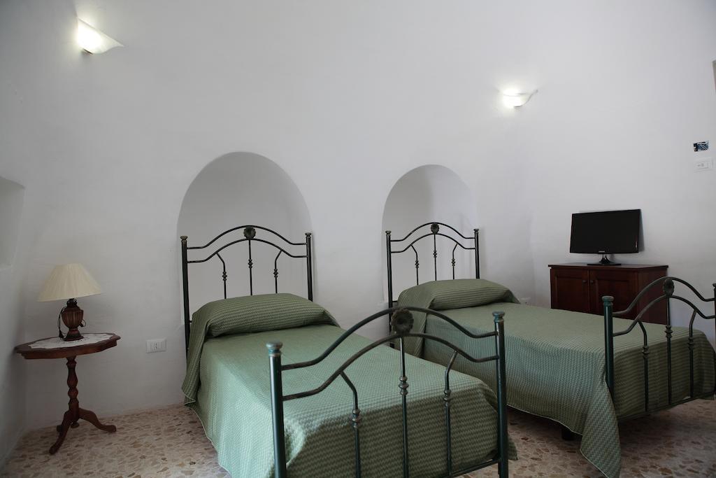הוילה מרטינה פרנקה Agriturismo Masseria Casedde Vecchie חדר תמונה